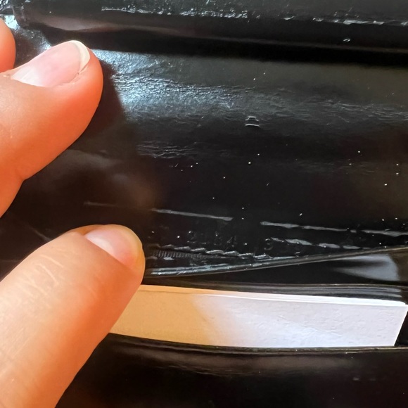 Authentic gucci wallet - Picture 7 of 7